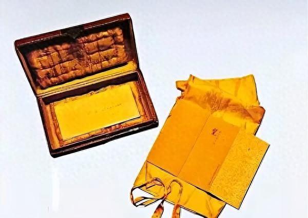 雍正朝最狠“断舍离大师”，竟是烧奏折的扫灰太监！