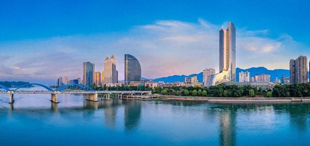 中国人眼中最美的10座县城榜单来了，宜居宜游慢生活，你都去过吗