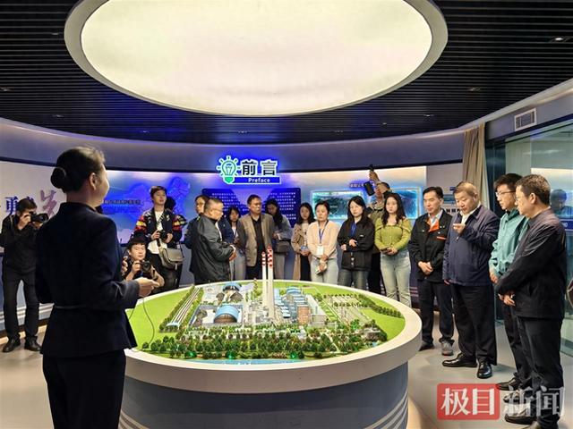 襄荆高铁将开通，出站十分钟直达华侨城，襄阳推出50多条精品旅游线路迎客