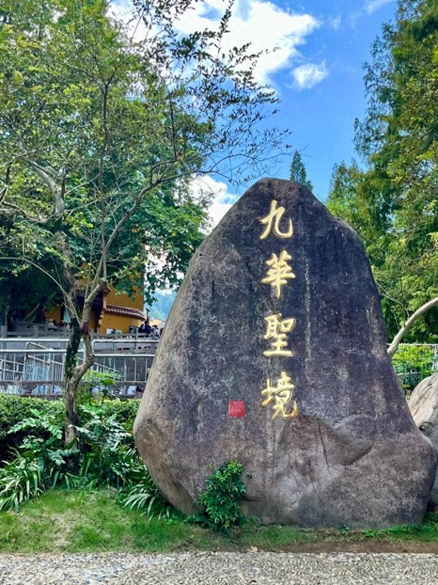 大批候鸟老人涌入池州，打着旅游的名义，不过冬不避寒，要干嘛？