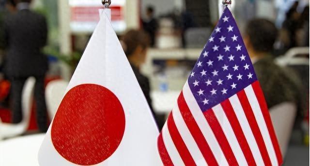 特朗普来华前	，高市早苗坐不住了，决定先一步访美，跟中国抢时间