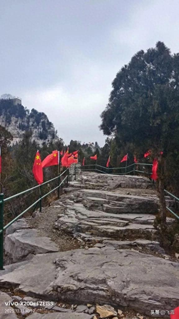 接受红色教育,传承红色基因