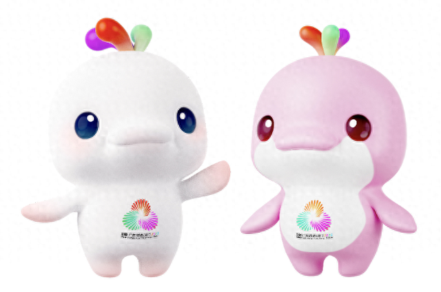 萌物来袭，“喜洋洋”和“乐融融”玩转望牛墩！