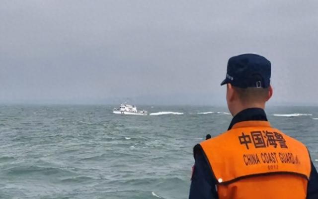 中方抓到“大鱼”！印度海军突然闯入南海，解放军果断亮剑反制，菲印联合军演成“纸老虎”​