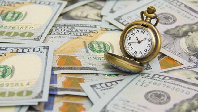 中国继续减持美债、增持黄金！为啥越来越多国家“不买账”了？