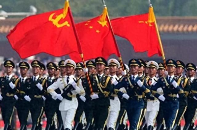 被央视怒批、脑袋空空，德不配位，难怪阅兵从不邀请“流量”明星