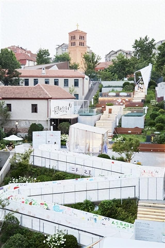 历史城区 “活” 起来了！波螺油子艺术谷运营一年交亮丽成绩单，游客扎堆打卡忙