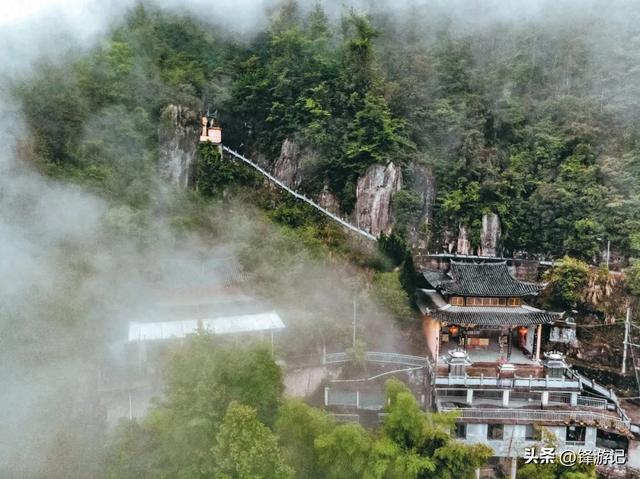 温州文成大峃山中有一神秘洞穴，竟与南田名士刘耀东有着不解之缘