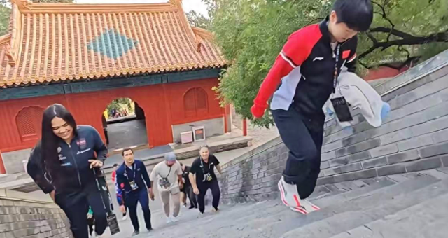 大满贯为啥要到法海寺抽签！北京那么大，就非得到法海寺抽签吗？