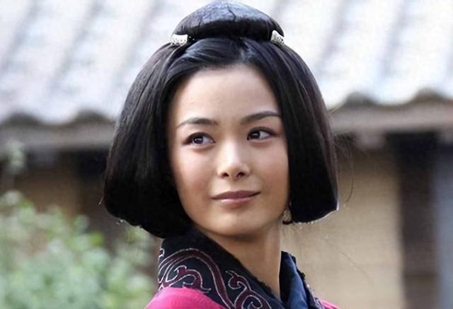 曹操为什么喜好寡妇？许多人不明白，这才是古代最强资源整合术