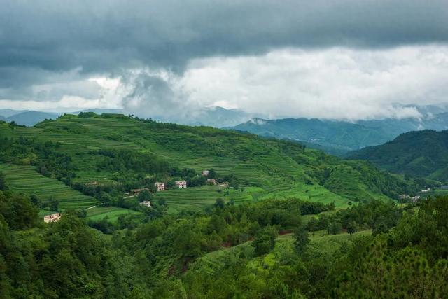 赴云巅之约!12天云南软卧专列抢位啦