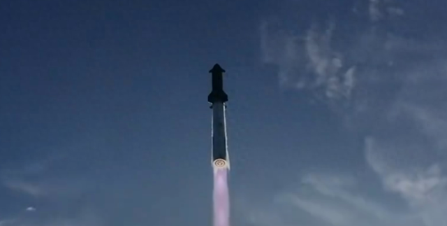 十次豪赌！烧掉50亿美元，马斯克终于让“星舰”飞稳了