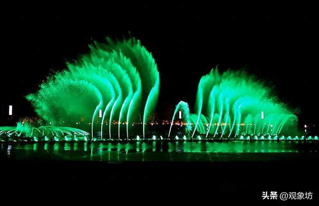 东港与星海音乐喷泉收官，大连宠粉暖人心，2025旅游市场再创辉煌