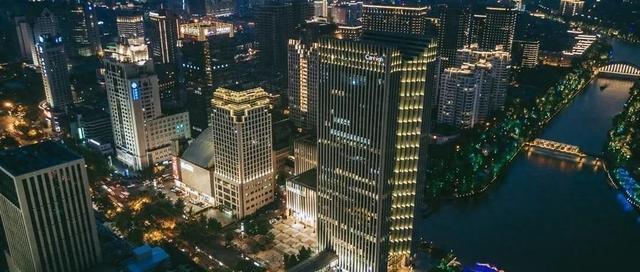 杭州买房，哪个板块更值得入手？看完专家的分析，一目了然