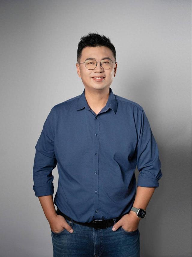拒做“贴牌AI”：这家小公司如何凭AI耳机，撬动大厂资源狂飙突进
