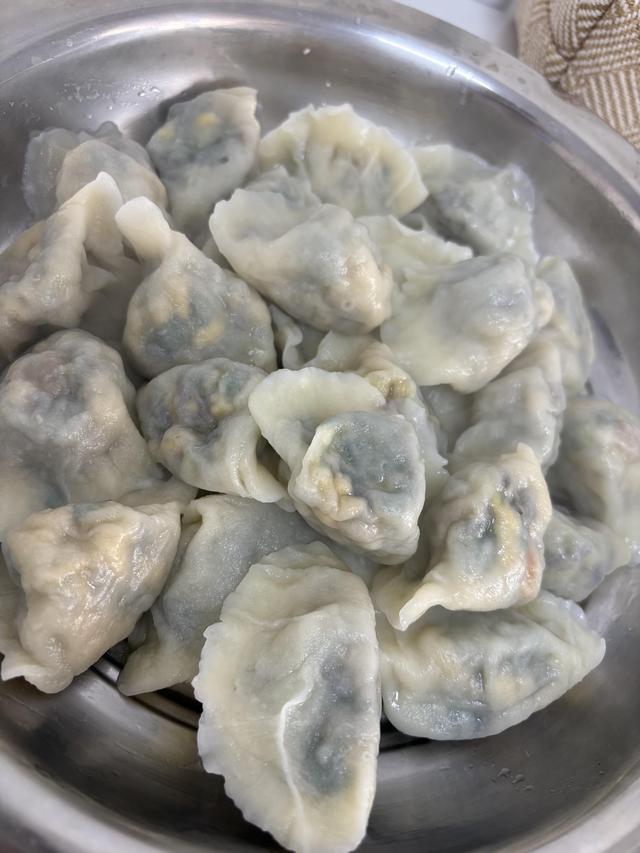 冬至吃饺子！酸菜和白菜先让让，3种“鸿运馅”福日最香，别错过