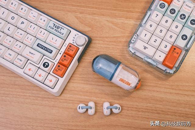 OWS耳机有多火？魅族PΛNDΛER x 水月雨 PILL Open Air耳夹耳机测评