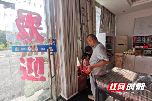 护航文旅热 炎陵县鹿原镇守护炎帝陵畔安心游