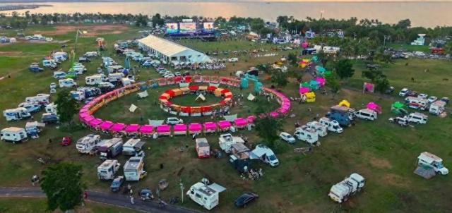 鱼竿一甩，快乐满载！来儋州海花岛开启自由的海岛露营之旅吧~