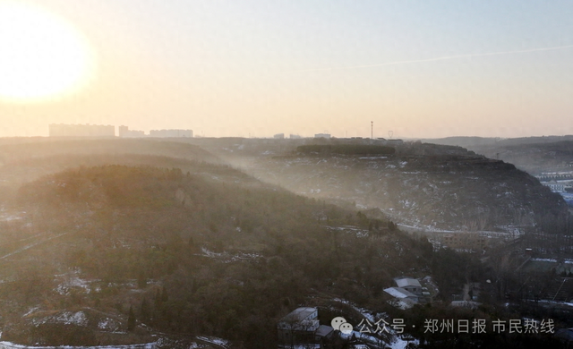 奇观！郑州南部多处历史泉眼集体复涌，形成温泉小河引围观