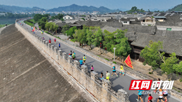 11月去龙山 共赴一场“体育+文旅”的秋冬盛宴