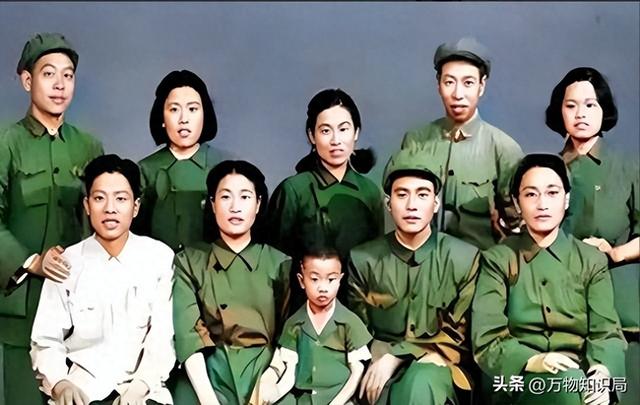 1951年，刘青山的一张全家福，生活奢靡、口味刁钻，次年被枪决