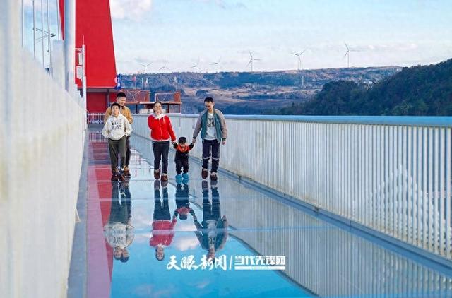 G视觉｜来龙里河大桥上“云端漫步” 邂逅贵州山水画