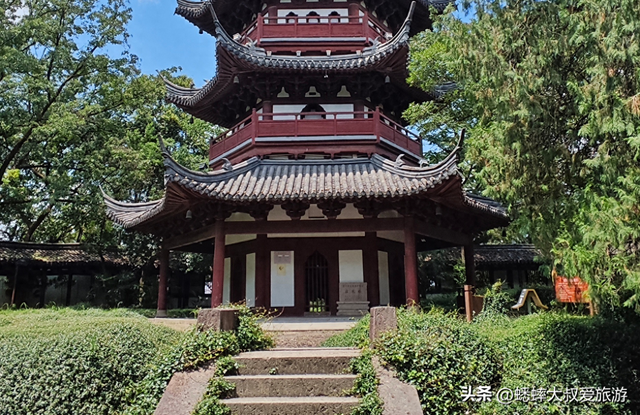 初冬来场“江南Citywalk”吧，一路石桥映水，超适合穷游拍照打卡