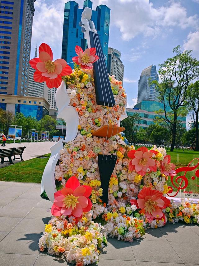 东风广场回归，昆明城市心脉再跃动