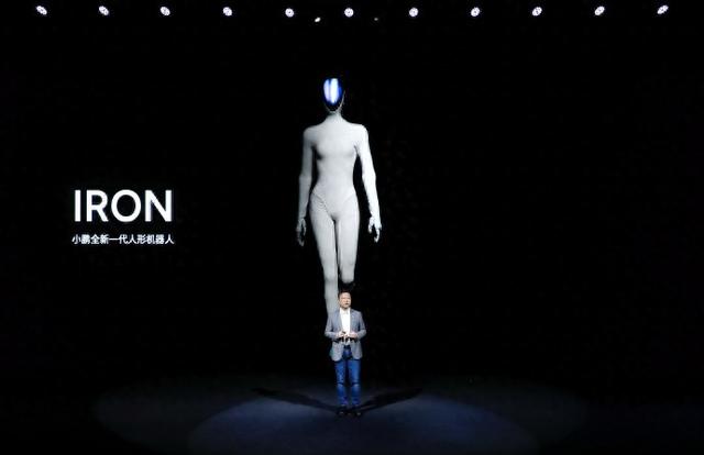 何小鹏与马斯克隔空互赞 马斯克称赞中国竞争对手