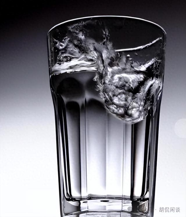 网络信息VS网络舆情：从无声涟漪到惊涛骇浪的科学应对之道