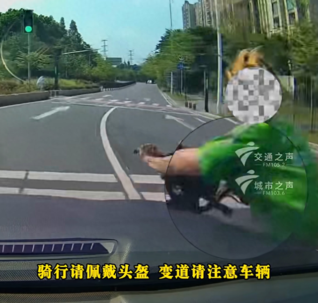 “电鸡”变道撞向转弯汽车，广州交警：电动自行车全责！网友点赞：这判罚没毛病