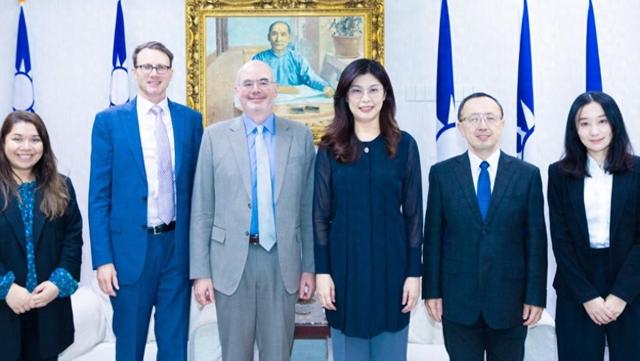 针对高市早苗涉台错误言论事件，郑丽文称“台湾没事、日本没事”