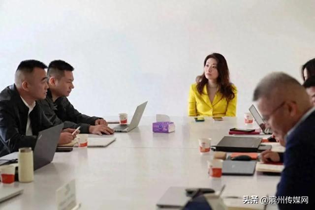 宗馥莉罕见公开露面！知情人士：她没有继续任职于娃哈哈