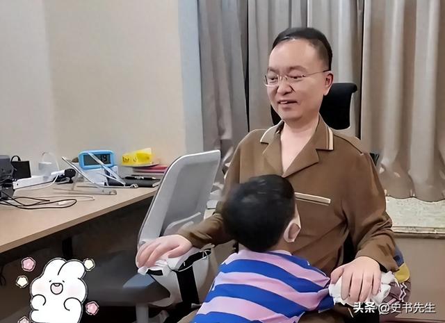 47岁蔡磊现状：已经开始流口水，不能说话，四肢瘫痪，人很痛苦