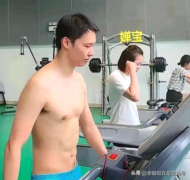 红婵恢复训练近况曝光！体能跟不上，试了几次都没成功，累