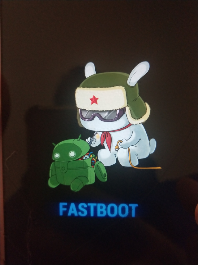 小米手机出现fastboot（小米手机停留在fastboot界面不能开机问题解决）