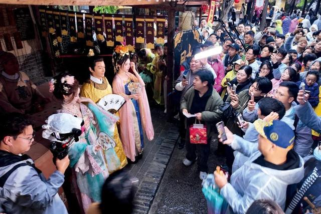 疯抢！“皇帝”不够用了
