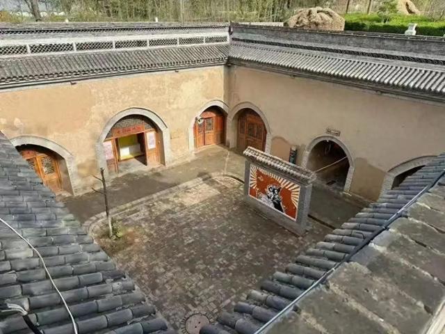 河南偃师游殿村，30年没见的老战友，拉我看地坑院…