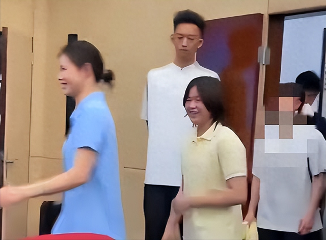 全红婵参加完开学典礼仅3天，担心的事还是发生了，郭晶晶说对了
