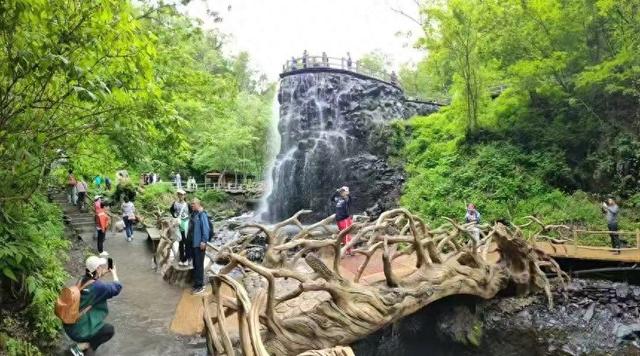 凤凰山大峡谷焕新归来 多维升级启新程