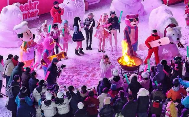 节俗受追捧 仪式感更足