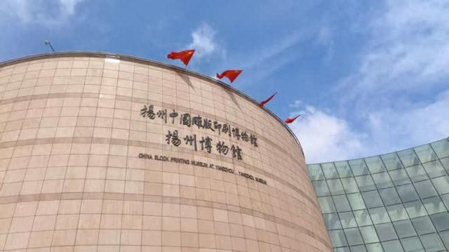 中秋国庆假期，博物馆日夜畅玩，市民游客热情高！