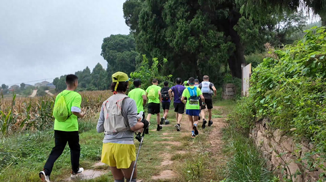 剑阁县：中国古蜀道国际徒步挑战赛暨“跟着赛事游广元”活动开赛