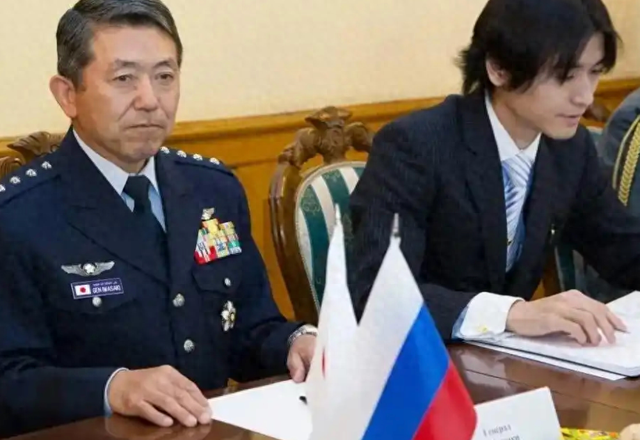 忍了38天后，中国对日本发出第一道制裁令！暗示了高市早苗结局？