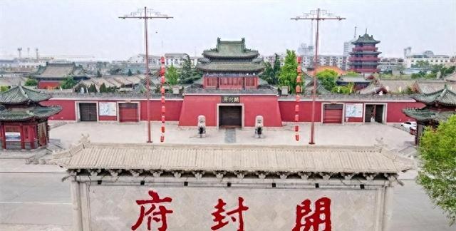 1952年毛主席视察河南，回京后立即拍板：把河南省会迁往郑州吧