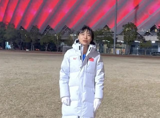 辞职第4天，张水华开启个人首场直播：持续38分钟 大量网友送祝福