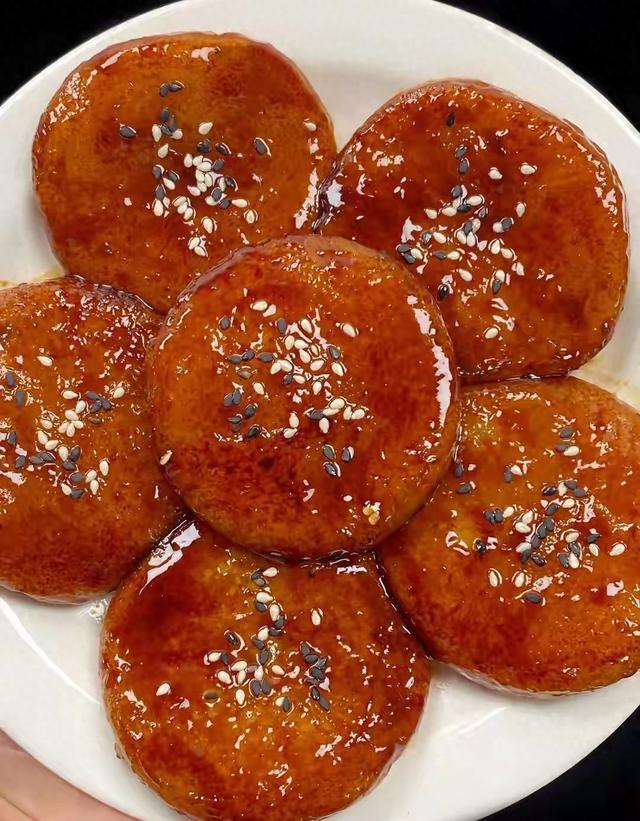 明日重阳节，牢记：1要吃，2不洗，3不送，4不留，传统习俗要重视