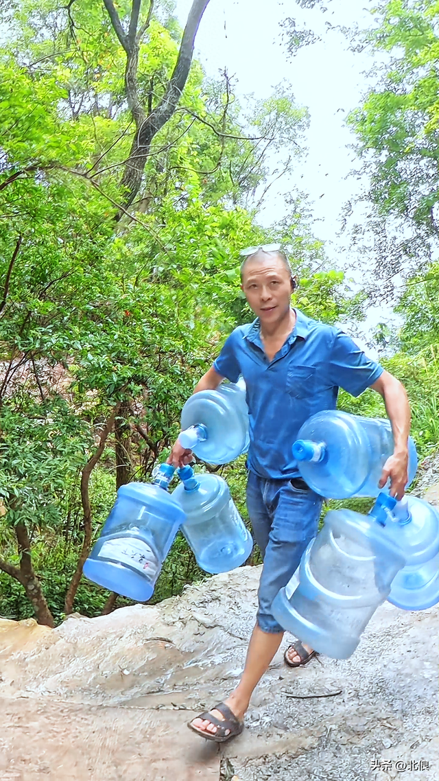 实测桂林尧山泉水水源，水质果然名不虚传