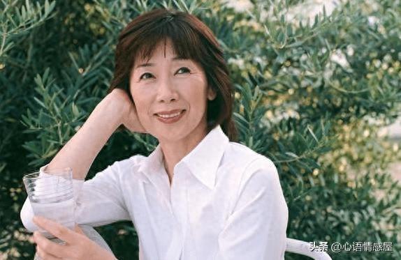 两性关系揭秘：五六十岁女人最渴望的五大需求，男人知道几个？